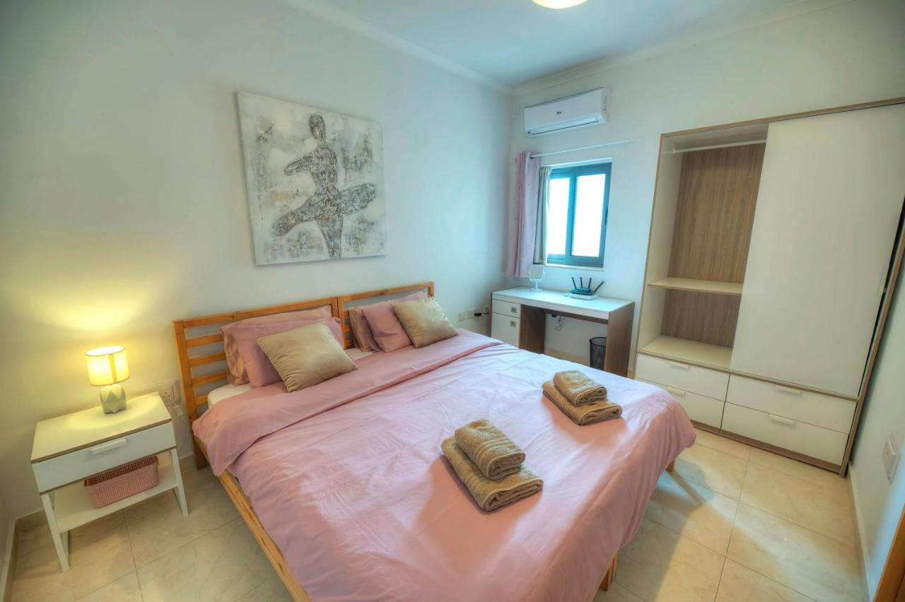 Modern 3Br Stylish & Spacious Apartment - Close To Sliema Promenade Gzira Exteriör bild