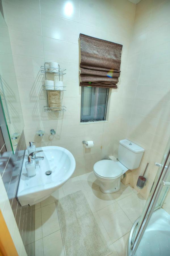 Modern 3Br Stylish & Spacious Apartment - Close To Sliema Promenade Gzira Exteriör bild