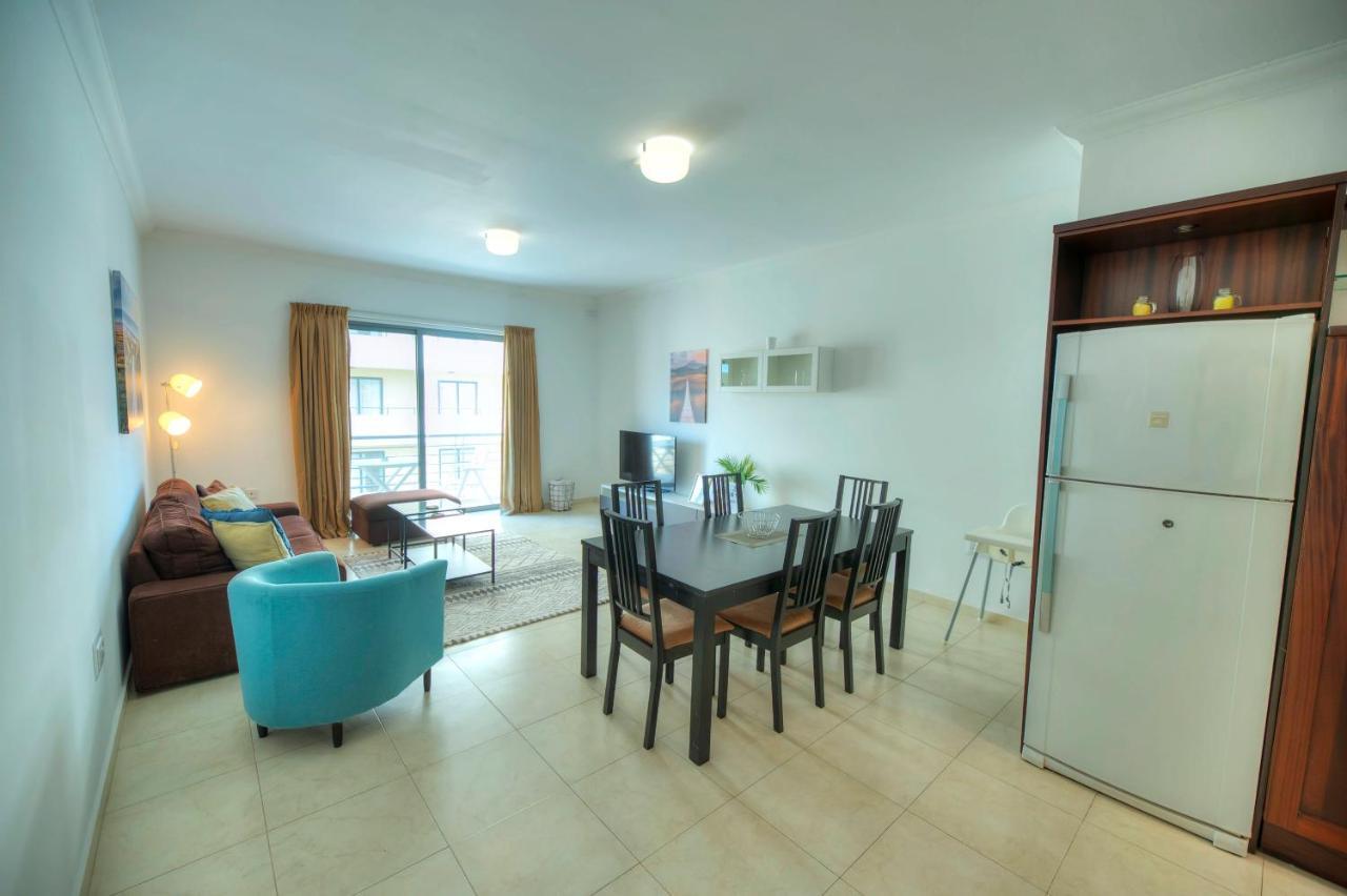 Modern 3Br Stylish & Spacious Apartment - Close To Sliema Promenade Gzira Exteriör bild