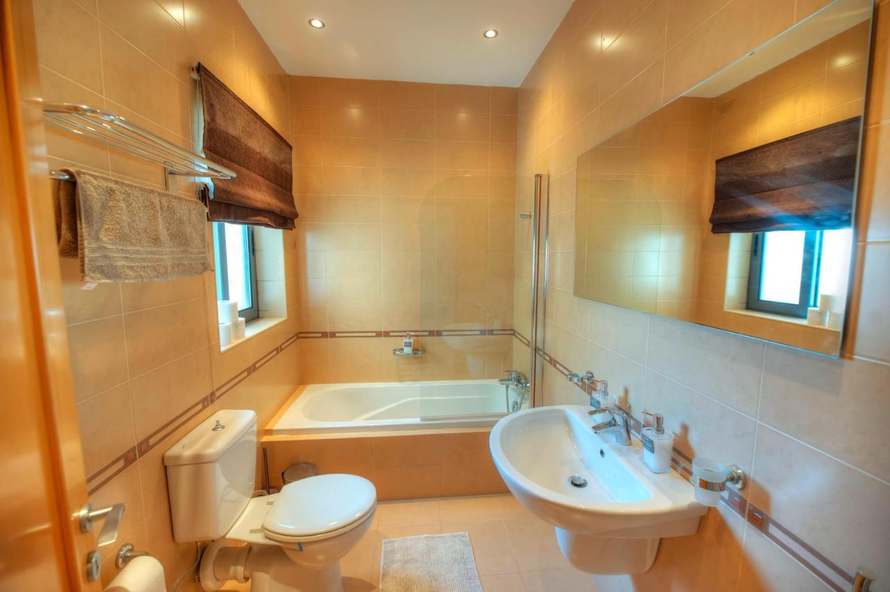 Modern 3Br Stylish & Spacious Apartment - Close To Sliema Promenade Gzira Exteriör bild