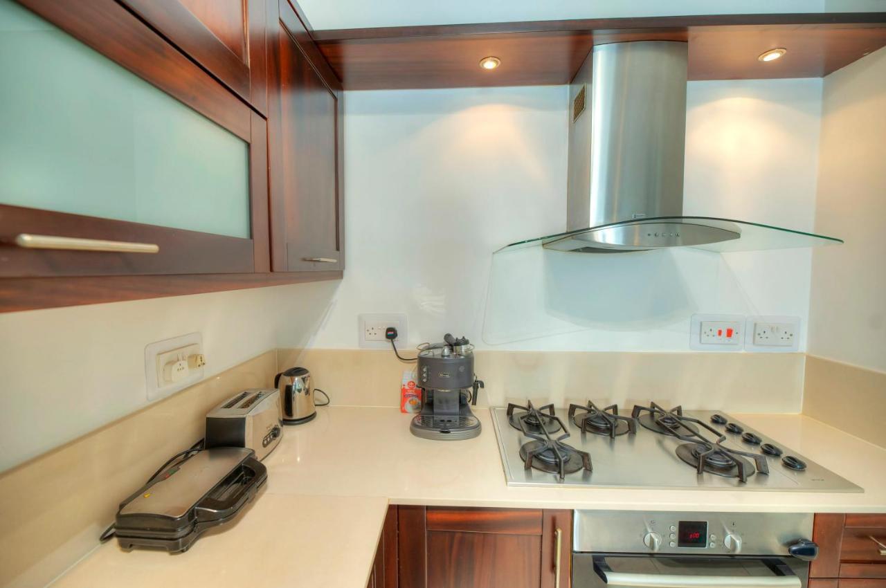 Modern 3Br Stylish & Spacious Apartment - Close To Sliema Promenade Gzira Exteriör bild