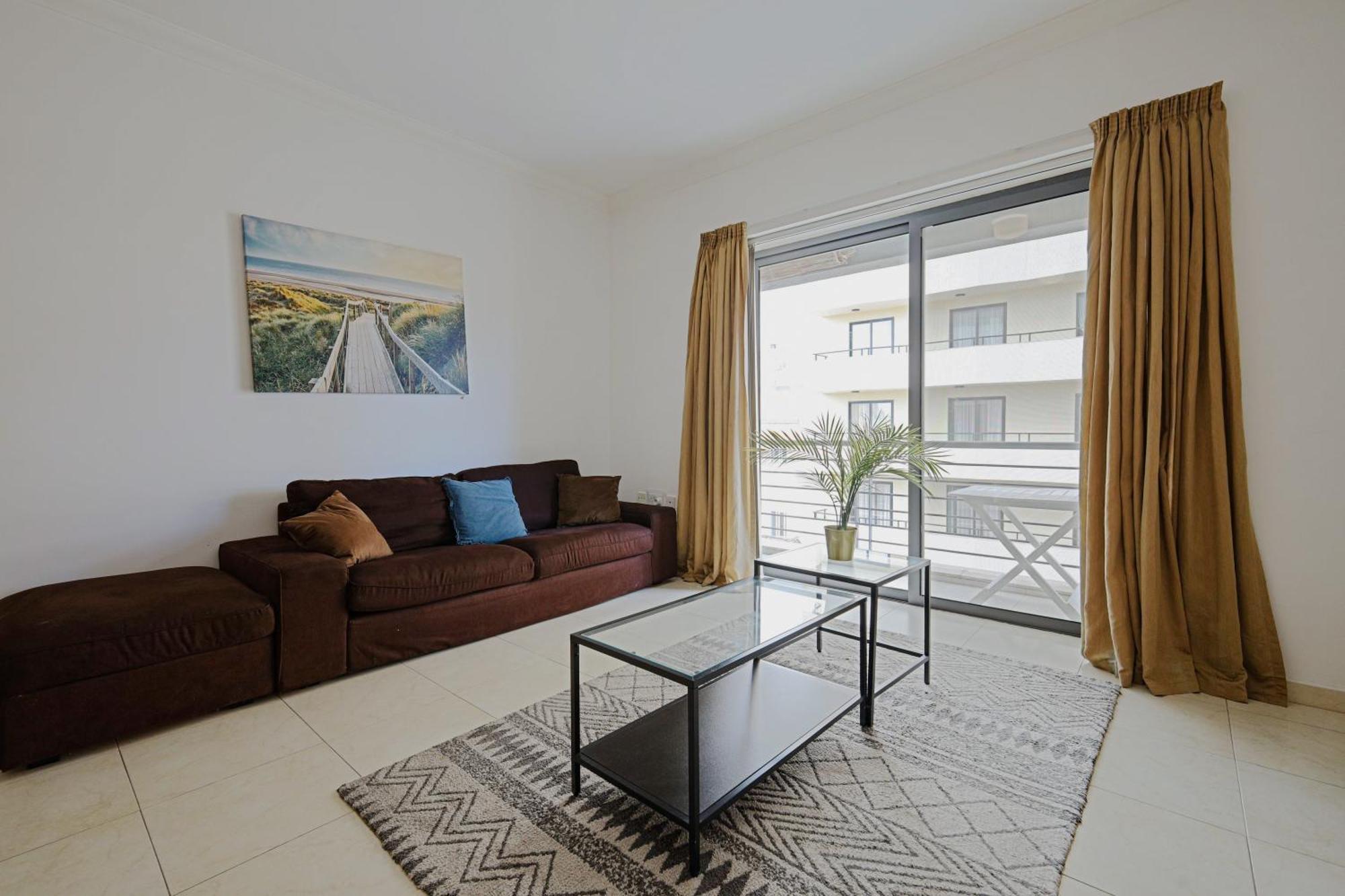 Modern 3Br Stylish & Spacious Apartment - Close To Sliema Promenade Gzira Exteriör bild