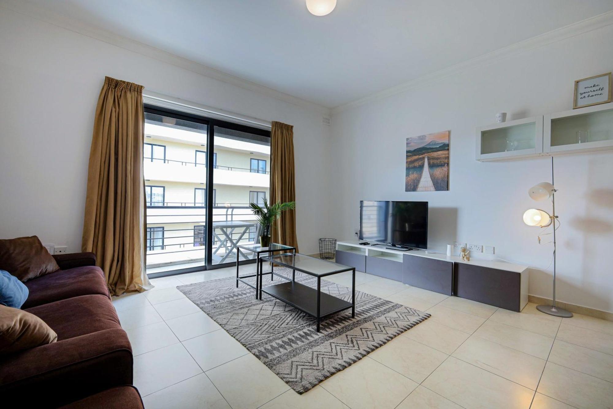 Modern 3Br Stylish & Spacious Apartment - Close To Sliema Promenade Gzira Exteriör bild