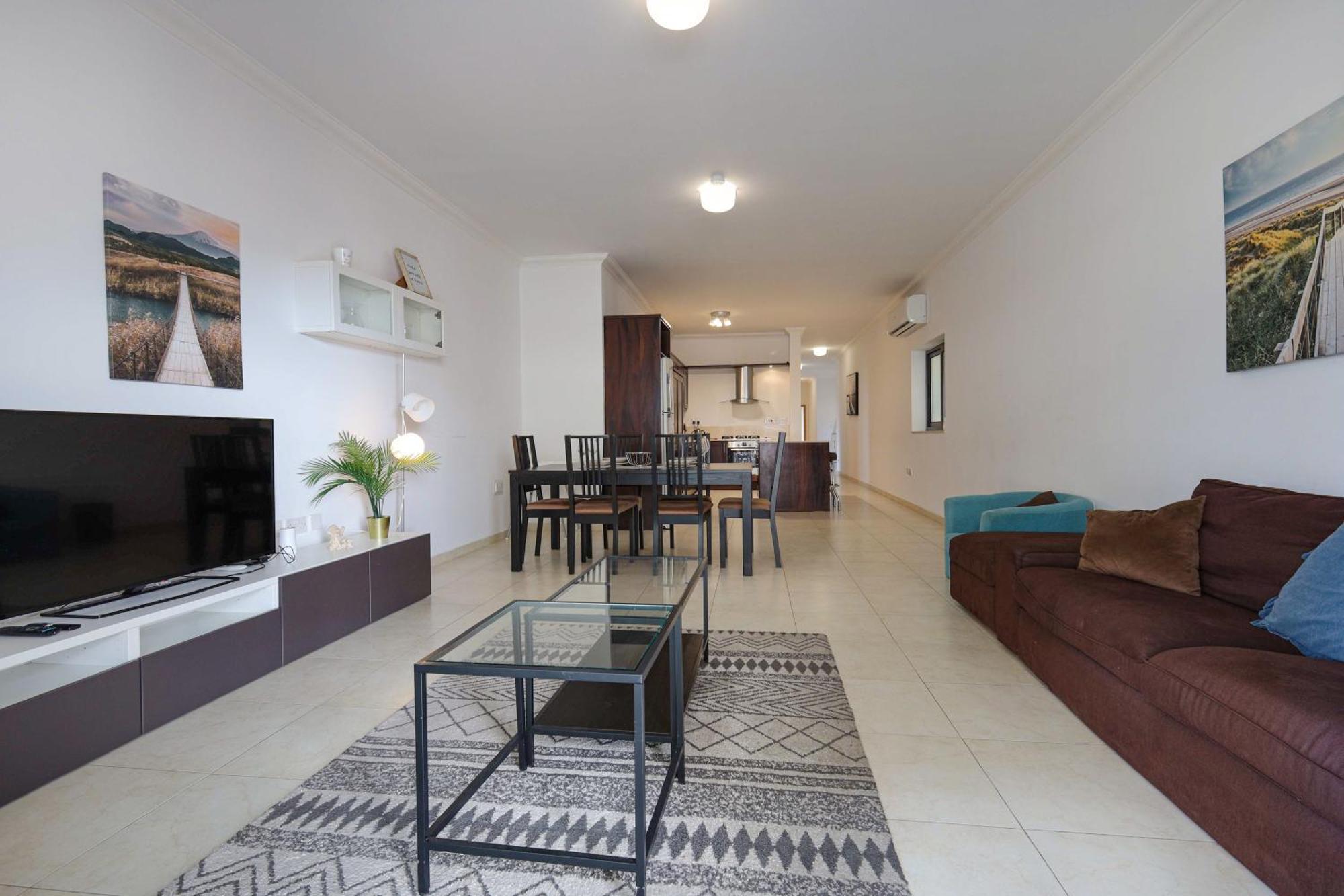 Modern 3Br Stylish & Spacious Apartment - Close To Sliema Promenade Gzira Exteriör bild